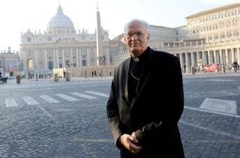 Elezione nuovo Papa via al Conclave chi e il cardinale Peter Erdo