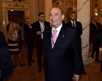 Ernesto Pellegrini presidente dellInter dei record una vita tra il calcio e il sociale Ernesto Pellegrini presidente dellInter dei record una vita tra il calcio e il sociale