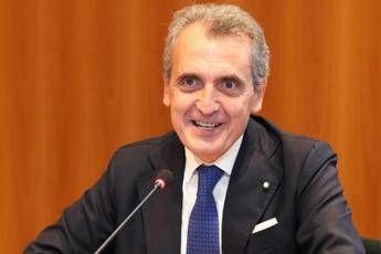 Fisco Carbone Pagare le tasse non puo essere una corsa a ostacoli Fisco Carbone Pagare le tasse non puo essere una corsa a ostacoli