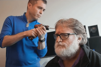 Gabe Newell dai videogiochi ai chip nel cervello Gabe Newell dai videogiochi ai chip nel cervello