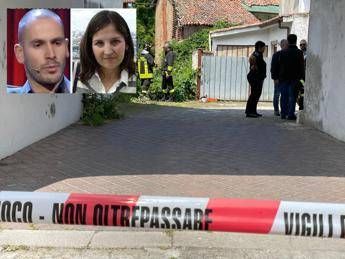 Garlasco blitz a casa Sempio investigatori alla ricerca di qualsiasi cosa utile alle indagini Garlasco blitz a casa Sempio investigatori alla ricerca di qualsiasi cosa utile alle indagini