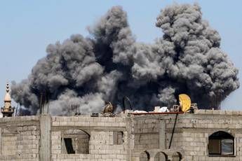 Gaza raid di Israele nella notte sei morti. Sirene a Gerusalemme per missile Houthi Gaza raid di Israele nella notte sei morti. Sirene a Gerusalemme per missile Houthi