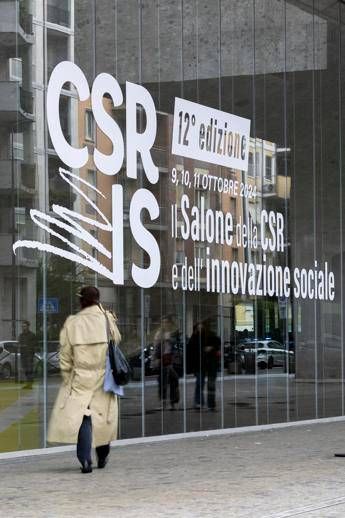 Giovani e futuro il Giro dItalia della Csr arriva a Torino