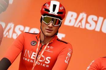 Giro dItalia Tarling vince seconda tappa. Roglic in maglia rosa Giro dItalia Tarling vince seconda tappa. Roglic in maglia rosa