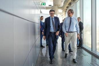 Il ministro dellEconomia Giorgetti incontra il sistema lombardo focus su dazi e credito