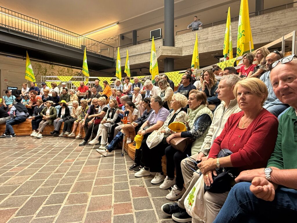 Il pubblico che oggi ha affollato tutto il giorno il padiglione Coldiretti Il pubblico che oggi ha affollato tutto il giorno il padiglione Coldiretti