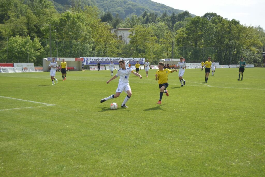 Memorial Radici Pezzoli a Leffe il ricordo di due grandi sportivi Memorial Radici Pezzoli a Leffe il ricordo di due grandi sportivi