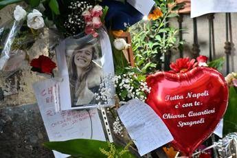 Morte Chiara Jaconis non imputabile il 13enne lancio la statuetta a Napoli Morte Chiara Jaconis non imputabile il 13enne lancio la statuetta a Napoli
