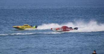 Motonautica a Trani il Campionato Europeo Off Shore classe 3D 5000 Motonautica a Trani il Campionato Europeo Off Shore classe 3D 5000
