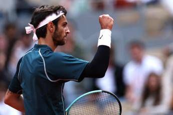 Musetti esordio vincente al Roland Garros Hanfmann battuto in tre set Musetti esordio vincente al Roland Garros Hanfmann battuto in tre set