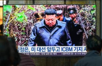 Nordcorea Kim ai test sui contrattacchi nucleari contro Seul e Usa Nordcorea Kim ai test sui contrattacchi nucleari contro Seul e Usa