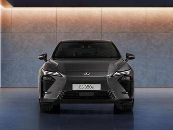Nuova Lexus ES lusso ed elettrificazione Nuova Lexus ES lusso ed elettrificazione