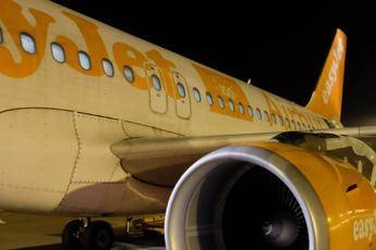 Odore di bruciato a bordo volo rientra a Malpensa poco dopo il decollo Odore di bruciato a bordo volo rientra a Malpensa poco dopo il decollo