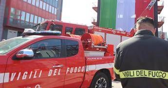Ostia in fiamme la cucina dello stabilimento balneare La Marinella Ostia in fiamme la cucina dello stabilimento balneare La Marinella