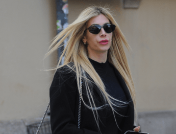 Paola Caruso a Verissimo chi e la showgirl ospite oggi la lotta del figlio Michele Paola Caruso a Verissimo chi e la showgirl ospite oggi la lotta del figlio Michele