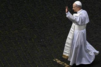 Papa Leone XIV sfiora il milione di follower su Instagram nel primo giorno Papa Leone XIV sfiora il milione di follower su Instagram nel primo giorno