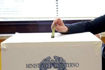 Regioni lex presidente della Consulta Difficile che statuto regioni speciali preveda terzo mandato Regioni lex presidente della Consulta Difficile che statuto regioni speciali preveda terzo mandato