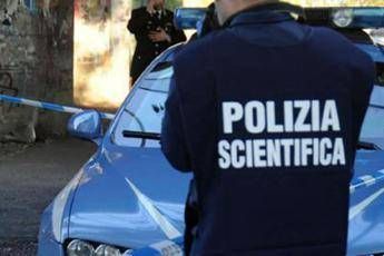 Roma neonato morto trovato a villa Pamphili vicino a una siepe Roma neonato morto trovato a villa Pamphili vicino a una siepe