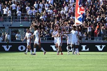Show del baby Venturino a Bologna vince il Genoa 3 1 Show del baby Venturino a Bologna vince il Genoa 3 1