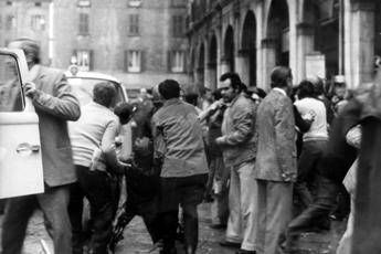 Strage piazza della Loggia Mattarella Obiettivo era destabilizzare democrazia Strage piazza della Loggia Mattarella Obiettivo era destabilizzare democrazia