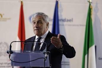 Tajani Impegno del governo per favorire cooperazione con Emirati Tajani Impegno del governo per favorire cooperazione con Emirati