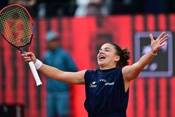 Trionfo Paolini a Roma batte Gauff e vince gli Internazionali Trionfo Paolini a Roma batte Gauff e vince gli Internazionali