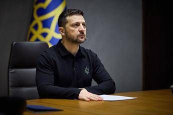 Ucraina Zelensky Tregua se Mosca ferma gli attacchi. Droni russi su Kiev Ucraina Zelensky Tregua se Mosca ferma gli attacchi. Droni russi su Kiev