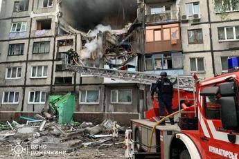 Ucraina attacco russo su Zaporizhzhia uccisa una bambina di 9 anni