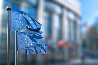 Ucraina via libera Ue a nuove sanzioni contro Russia Ucraina via libera Ue a nuove sanzioni contro Russia
