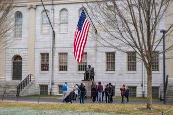 Usa giudice blocca revoca visto studenti stranieri HarvardE arbitraria Usa giudice blocca revoca visto studenti stranieri HarvardE arbitraria
