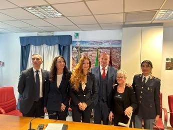 Violenza su donne presentato in questura a Roma progetto Anche tu puoi essere felice Violenza su donne presentato in questura a Roma progetto Anche tu puoi essere felice