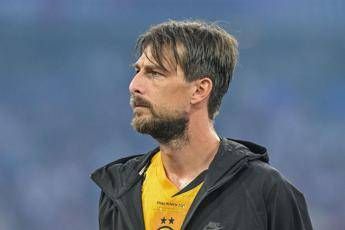 Acerbi contro tifoso del Psg Barcola Non mi piacciono prese in giro ti sfondo di botte