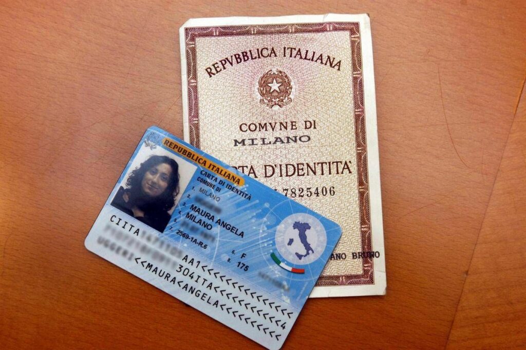 Addio alla carta didentita cartacea da agosto 2026 non sara piu valida per lespatrio Addio alla carta didentita cartacea da agosto 2026 non sara piu valida per lespatrio