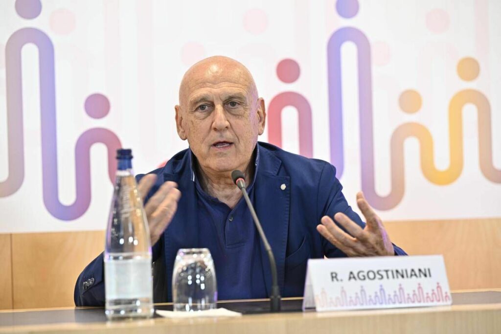 Agostiniani Sip Sempre piu fragili per dipendenza digitale fenomeno esplosivo