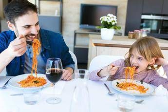 Alimenti studio Universita Cattolica Barilla la felicita e servita ecco legame pasta benessere emotivo Alimenti studio Universita Cattolica Barilla la felicita e servita ecco legame pasta benessere emotivo