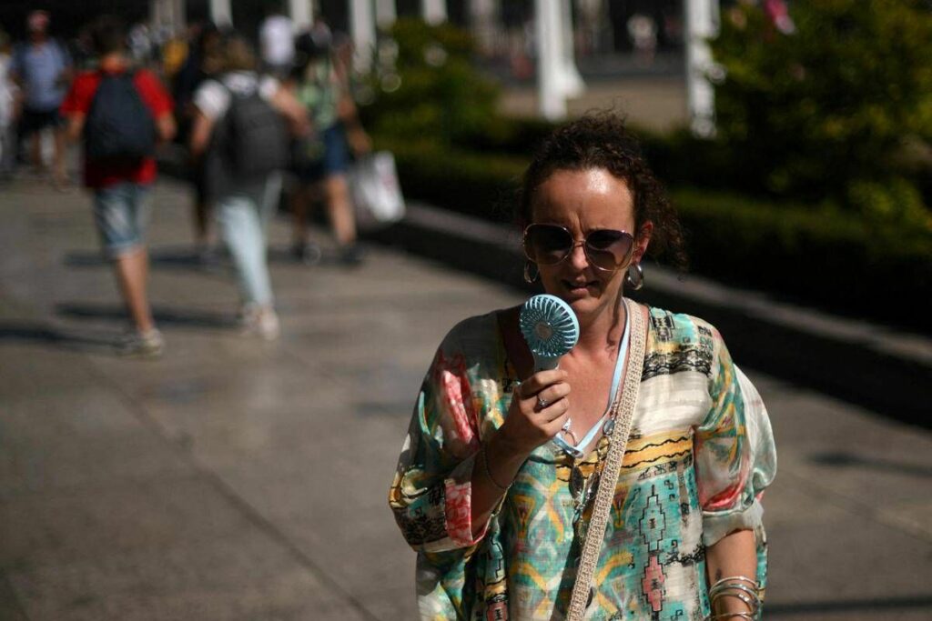 Allerta colpi di calore e insolazione sintomi e cosa fare Allerta colpi di calore e insolazione sintomi e cosa fare
