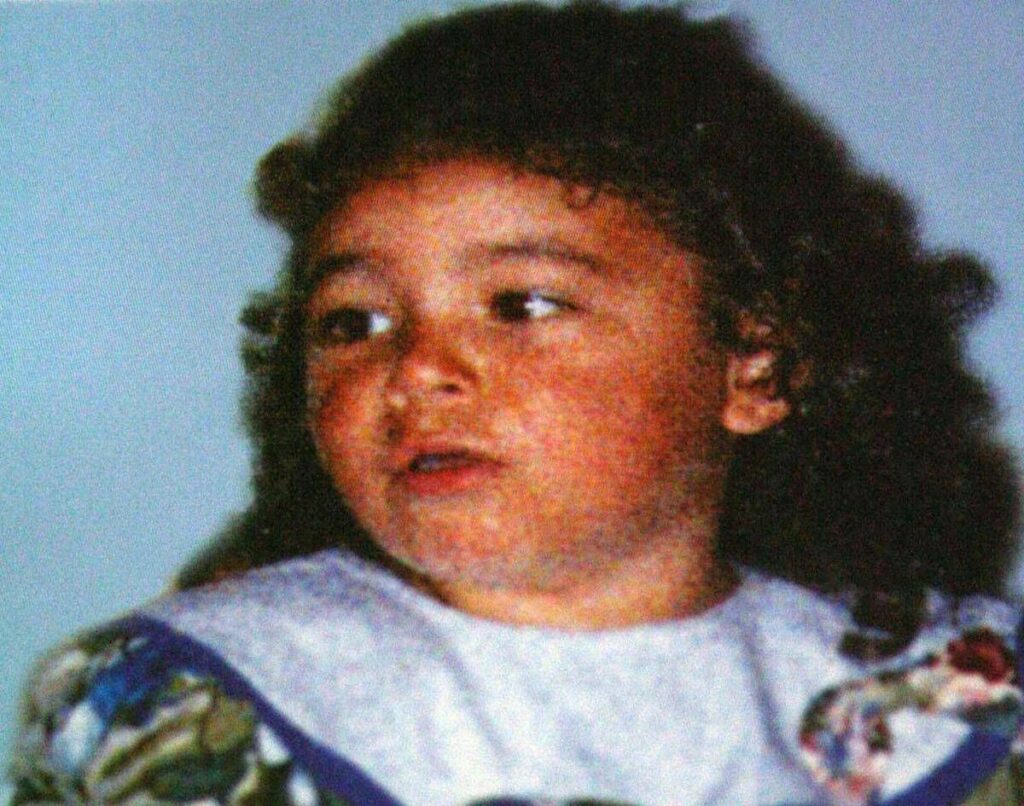 Angela Celentano ripartono indagini sulla pista turca Test del dna alla ragazza del video Angela Celentano ripartono indagini sulla pista turca Test del dna alla ragazza del video