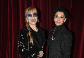 Anna Carlucci a La volta buona il retroscena sullinfanzia con le sorelle Milly e Gabriella Anna Carlucci a La volta buona il retroscena sullinfanzia con le sorelle Milly e Gabriella