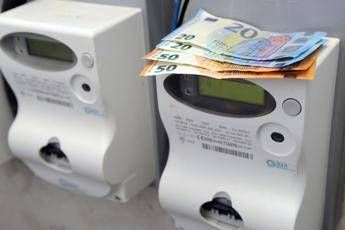 Arera 360 mln per bonus elettrici e 93 mln per bonus gas in 2024 Arera 360 mln per bonus elettrici e 93 mln per bonus gas in 2024