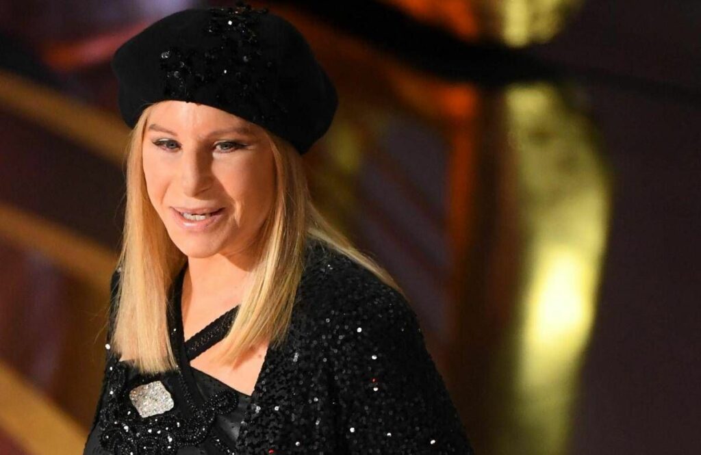 Barbra Streisand Tornare in Ti presento i miei 4 Dovrebbero darmi un sacco di soldi Barbra Streisand Tornare in Ti presento i miei 4 Dovrebbero darmi un sacco di soldi