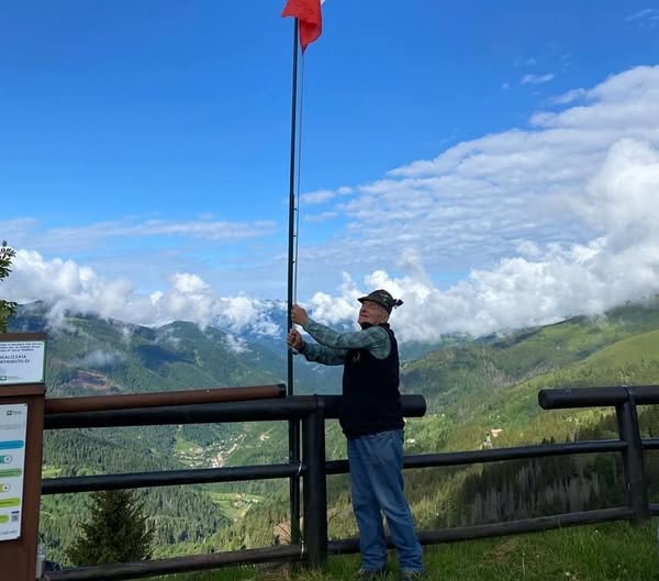 Bovegno in lutto per la scomparsa dellalpino Lorenzo Amadini Bovegno in lutto per la scomparsa dellalpino Lorenzo Amadini