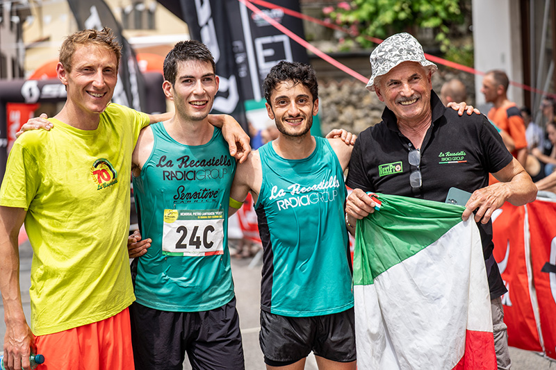Campionato italiano a staffetta doppio titolo per la Recastello sul percorso di Casnigo Campionato italiano a staffetta doppio titolo per la Recastello sul percorso di Casnigo