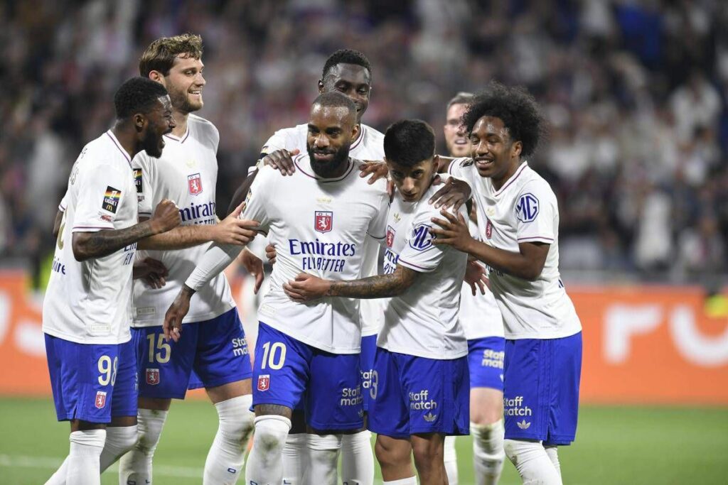 Clamoroso in Francia Lione retrocesso in Ligue 2 cosa e successo Clamoroso in Francia Lione retrocesso in Ligue 2 cosa e successo