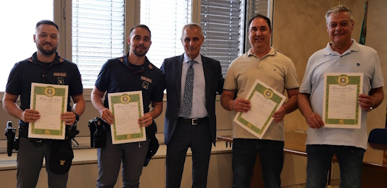 Consegnati premi nastrini Covid e medaglie di commiato Consegnati premi nastrini Covid e medaglie di commiato