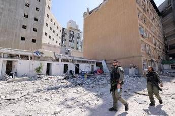 DallIran missile su Beer Sheva. Israele colpisce centro di ricerca nucleare