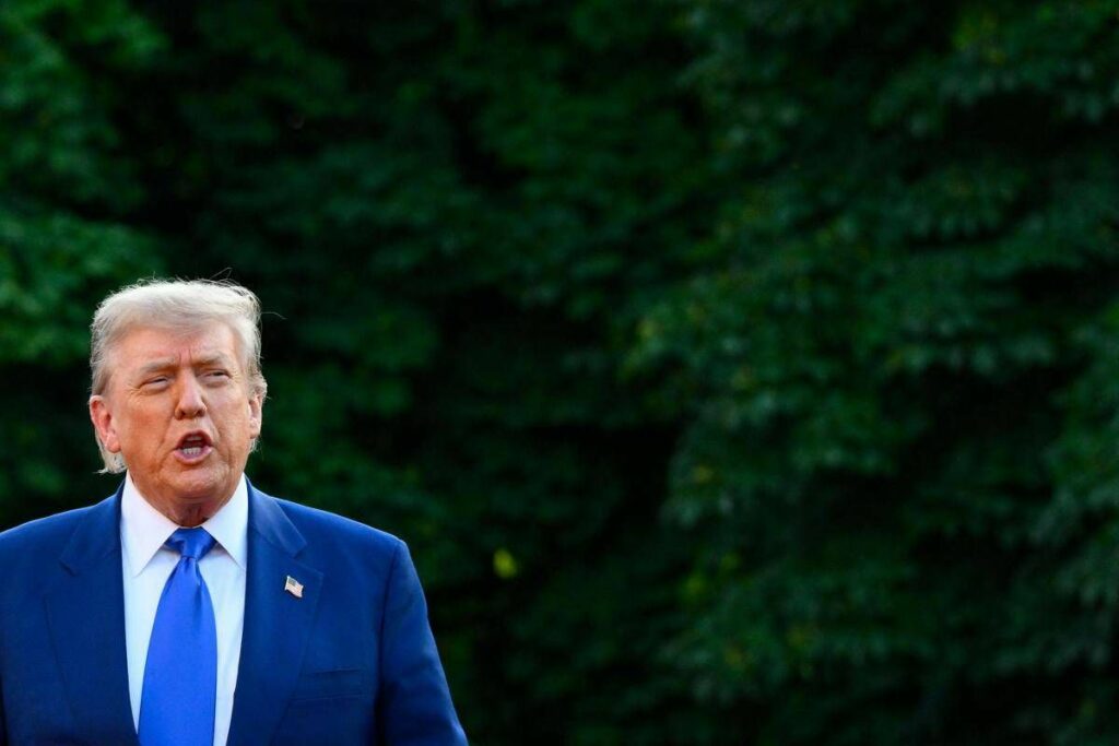 Dazi Usa Trump invia oggi le prime lettere e minaccia 10 ai pro Brics Dazi Usa Trump invia oggi le prime lettere e minaccia 10 ai pro Brics