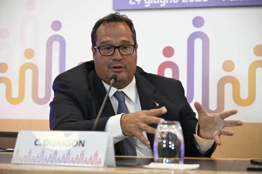 Durigon Agevolazioni per chi resta o torna in Italia pdl in discussione in manovra Durigon Agevolazioni per chi resta o torna in Italia pdl in discussione in manovra