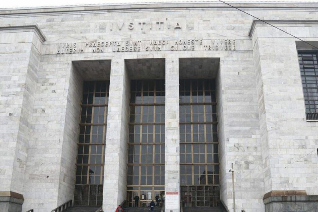 Eredita Lady Gucci 6 anni e 4 mesi a ex compagna cella di Patrizia Reggiani Eredita Lady Gucci 6 anni e 4 mesi a ex compagna cella di Patrizia Reggiani