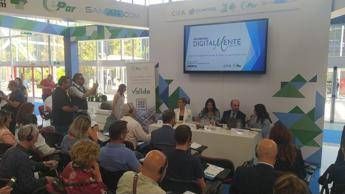 Formazione Fonarcom costruire una rete di collaborazione per monitorare e intervenire Formazione Fonarcom costruire una rete di collaborazione per monitorare e intervenire