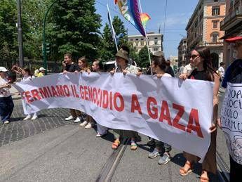 Free Palestine il grido della piazza per Gaza a Roma Free Palestine il grido della piazza per Gaza a Roma